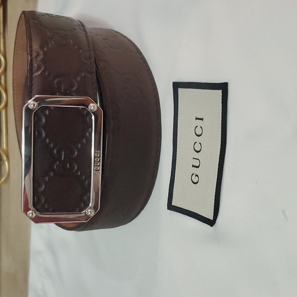 Gucci signature leather belt